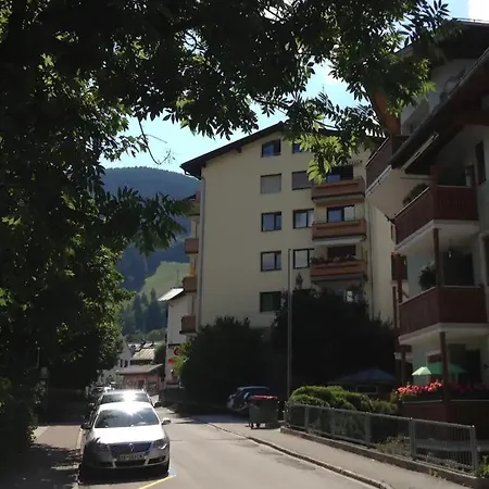 View In Zell-am-see Centre
